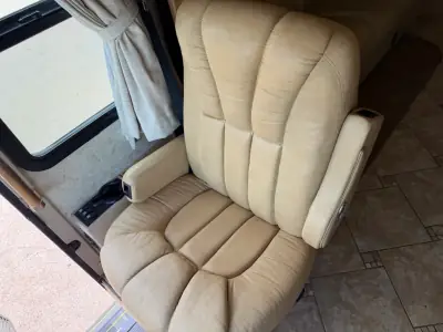 2006 Tiffin Motorhomes ALLEGRO BUS 40 QDP photo 11