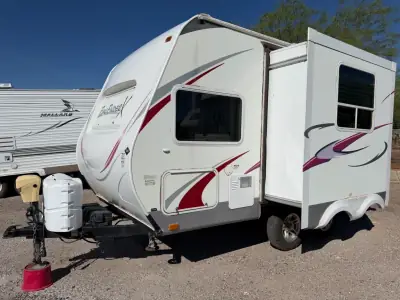 2011 Cruiser Rv Corp FUNFINDER 189FBS
