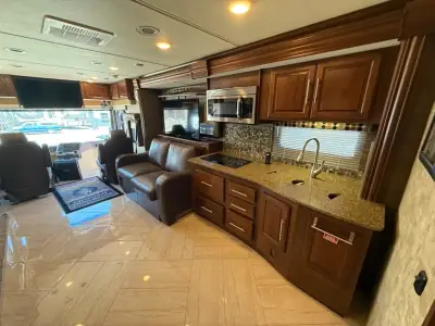 2016 Coachmen CROSS COUNTRY 404RB photo 62