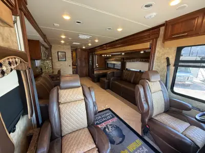 2016 Coachmen CROSS COUNTRY 404RB photo 38