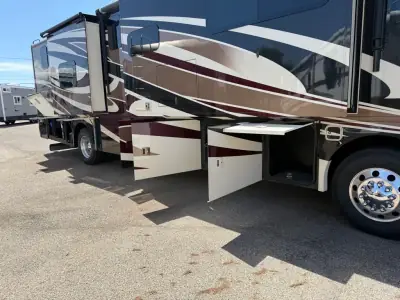 2016 Coachmen CROSS COUNTRY 404RB photo 7