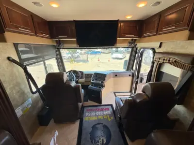 2016 Coachmen CROSS COUNTRY 404RB photo 65