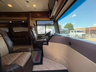 2016 Coachmen CROSS COUNTRY 404RB photo 37