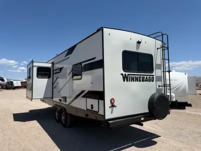 2023 Winnebago MINNIE 2500FL photo 11