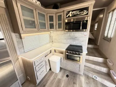 2022 Eclipse Recreational Vehicles ATTITUDE 3322SAG photo 35
