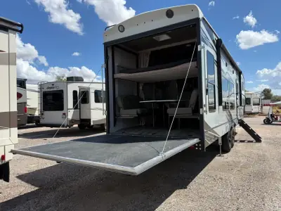 2022 Eclipse Recreational Vehicles ATTITUDE 3322SAG photo 18