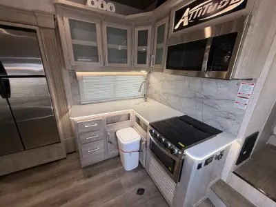 2022 Eclipse Recreational Vehicles ATTITUDE 3322SAG photo 22