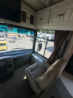 2009 Winnebago Itasca LATTITUDE 39W photo 30