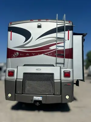 2009 Winnebago Itasca LATTITUDE 39W photo 8