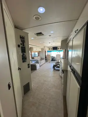2009 Winnebago Itasca LATTITUDE 39W photo 29
