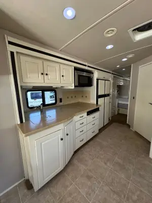 2009 Winnebago Itasca LATTITUDE 39W photo 21