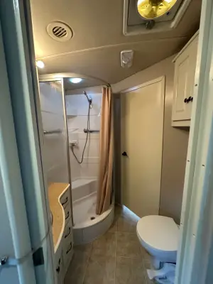 2009 Winnebago Itasca LATTITUDE 39W photo 27
