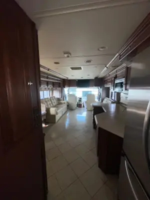 2013 Winnebago Itasca MERIDIAN 36M photo 21