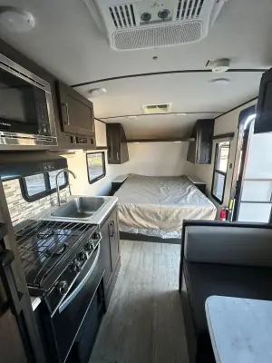2021 Pacific Coachworks SURFSIDE MINI 16RB photo 14