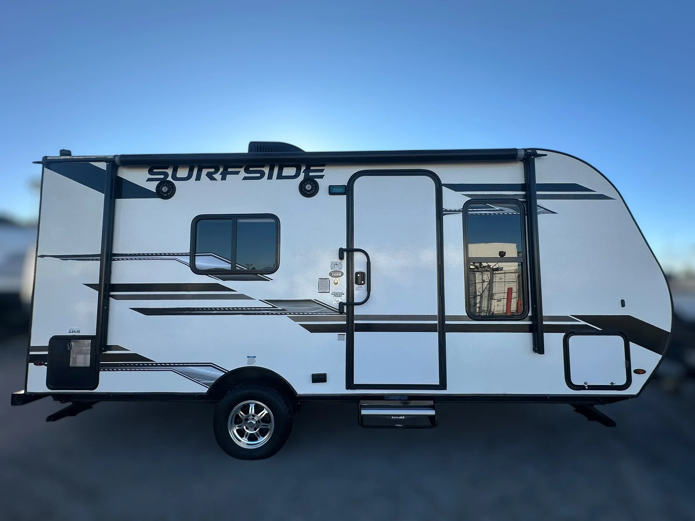 2021 Pacific Coachworks SURFSIDE MINI 16RB exterior