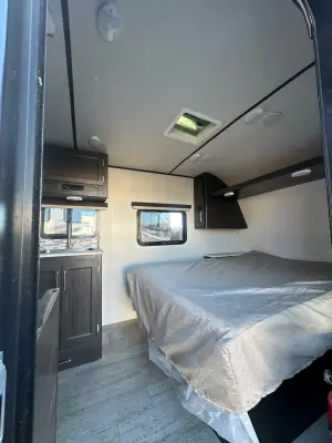 2021 Pacific Coachworks SURFSIDE MINI 16RB photo 9