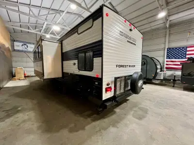 2026 Forest River Cherokee Grey Wolf 26KF photo 48