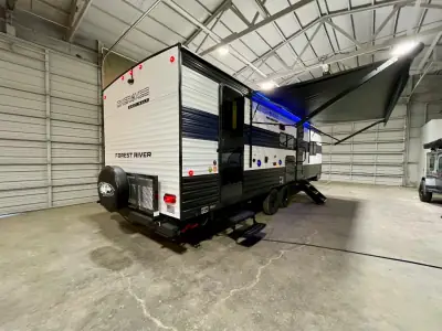 2026 Forest River Cherokee Grey Wolf 26KF photo 46
