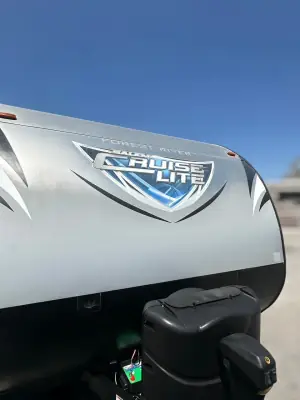 2018 Forest River SALEM CRUISE LITE 202RDXL photo 2