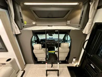 2026 Grand Design Lineage Series M 25FW photo 6
