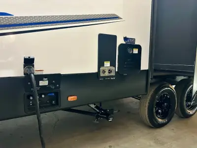 2026 Forest River Vengeance Rogue Armored 26L140 photo 63