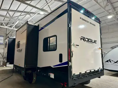 2026 Forest River Vengeance Rogue Armored 26L140 photo 68