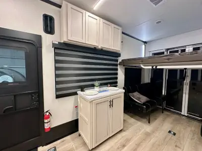 2026 Forest River Vengeance Rogue Armored 26L140 photo 18