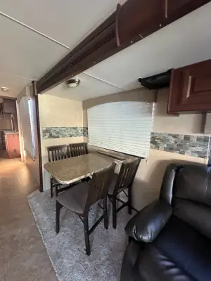 2011 Damon Daybreak 36SD photo 22