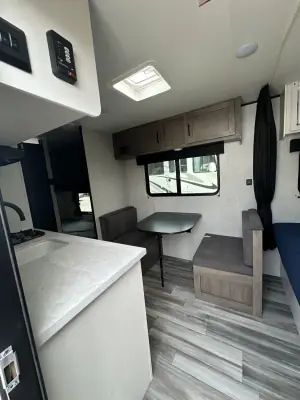2024 Jayco JAY FLIGHT SLX 174BHW photo 8