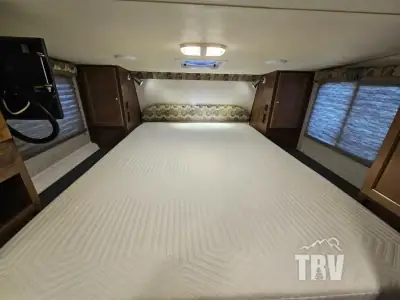 2022 Northwood Mfg Wolf Creek 850 photo 13
