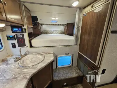 2022 Northwood Mfg Wolf Creek 850 photo 12