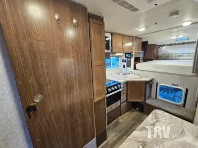 2022 Northwood Mfg Wolf Creek 850 photo 7