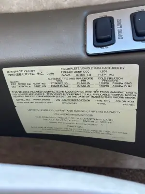 2010 Winnebago Journey 40L photo 32