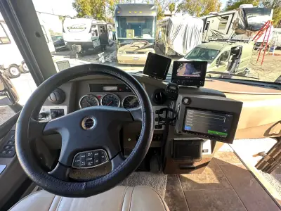 2010 Winnebago Journey 40L photo 27