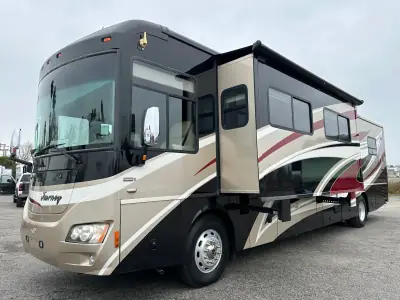 2010 Winnebago Journey 40L photo 5