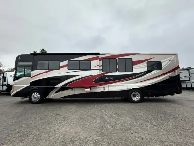 2010 Winnebago Journey 40L photo 7