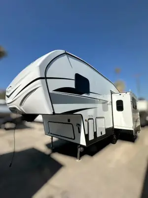 2025 Keystone COUGAR SPORT 2100RK photo 3