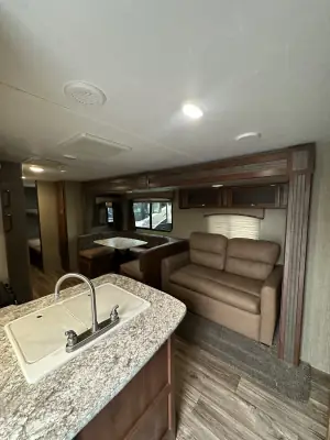 2017 Keystone PASSPORT 2920BHWE photo 14