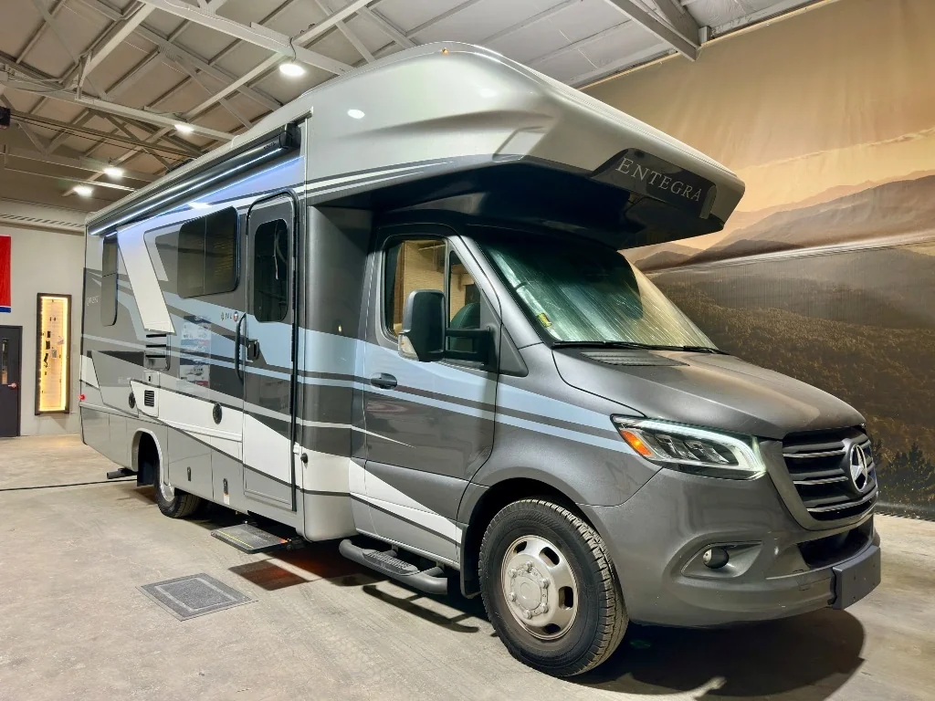 2025 Entegra Coach Qwest 24L exterior