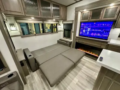 2024 Grand Design Solitude 310GK photo 22