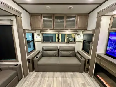 2024 Grand Design Solitude 310GK photo 21