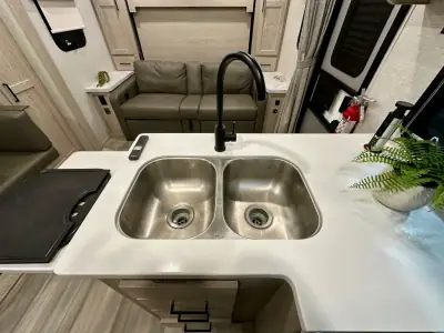 2023 Forest River Flagstaff Micro Lite 25BRDS photo 22