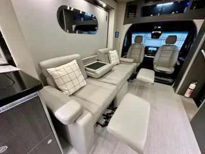 2022 Airstream Atlas Murphy Suite photo 9