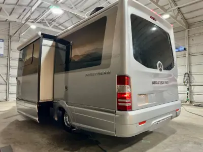 2022 Airstream Atlas Murphy Suite photo 37