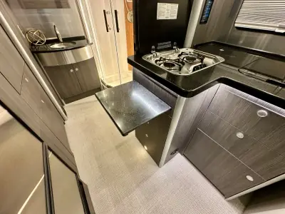 2022 Airstream Atlas Murphy Suite photo 23