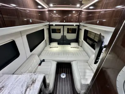 2018 Airstream Interstate Grand Tour EXT Std. Model photo 22