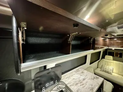 2018 Airstream Interstate Grand Tour EXT Std. Model photo 17