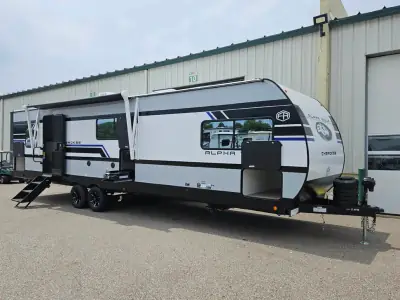 2027 Forest River Cherokee Alpha Wolf 31DBX