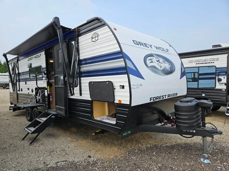 2027 Forest River Cherokee Grey Wolf 23DBH exterior