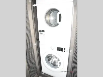 2022 Coachmen Mirada 35OS photo 25